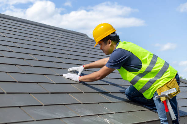 Best Storm Damage Roof Repair  in Cos Co, CT